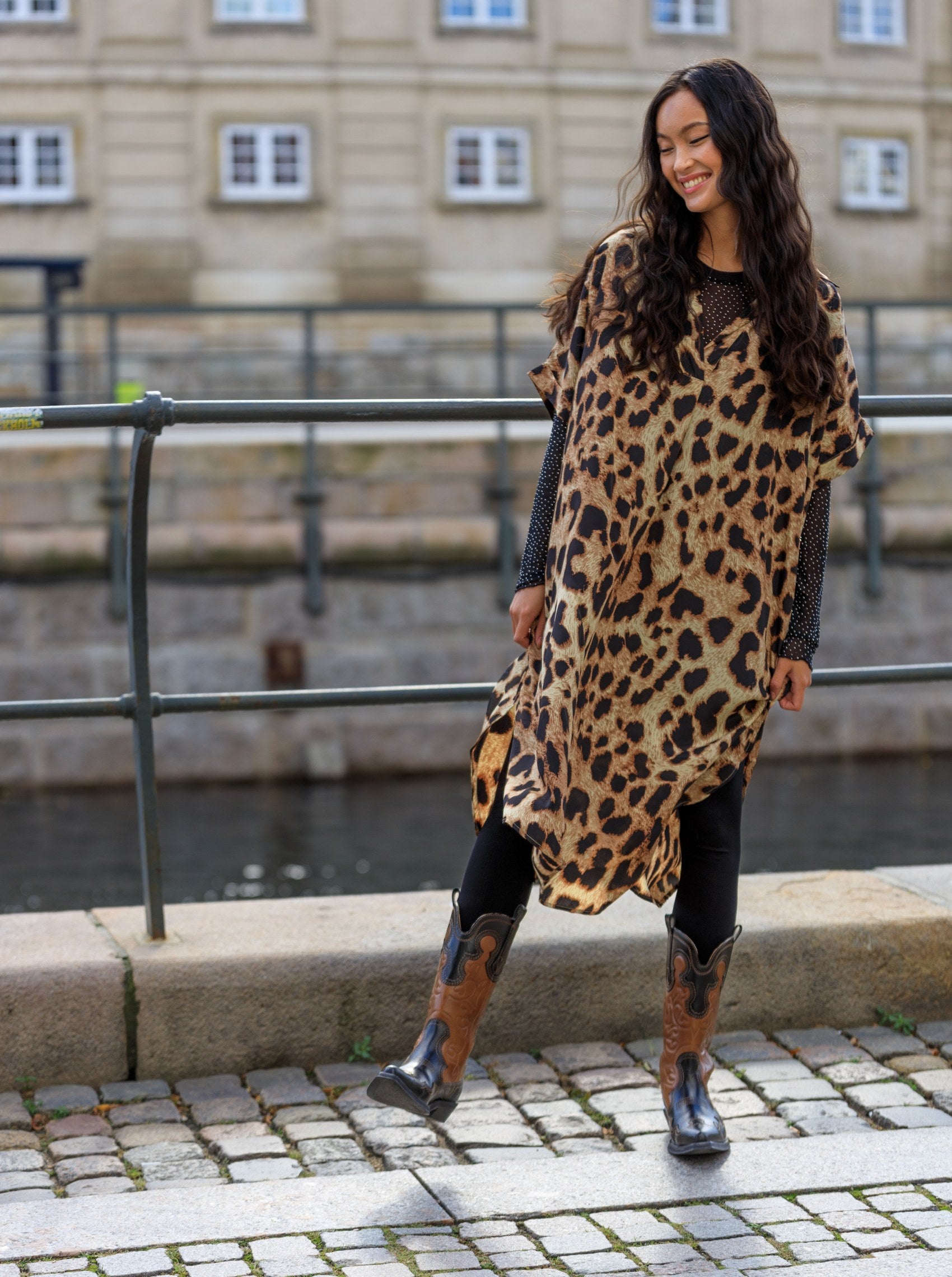 BCALEXIS tee w/stones - Black - Black Colour