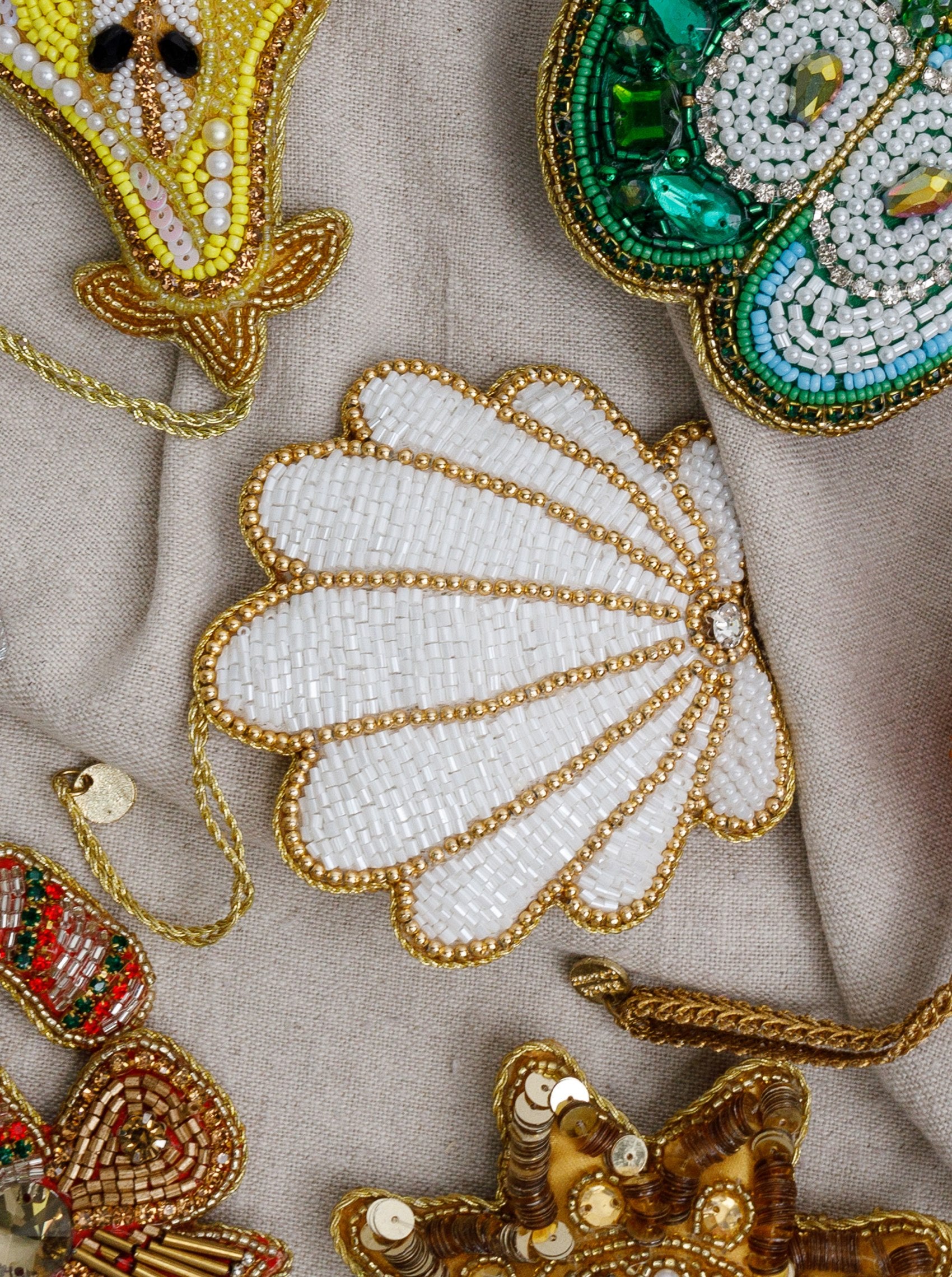 BCVELVET ball christmas ornament - Pink - Black Colour