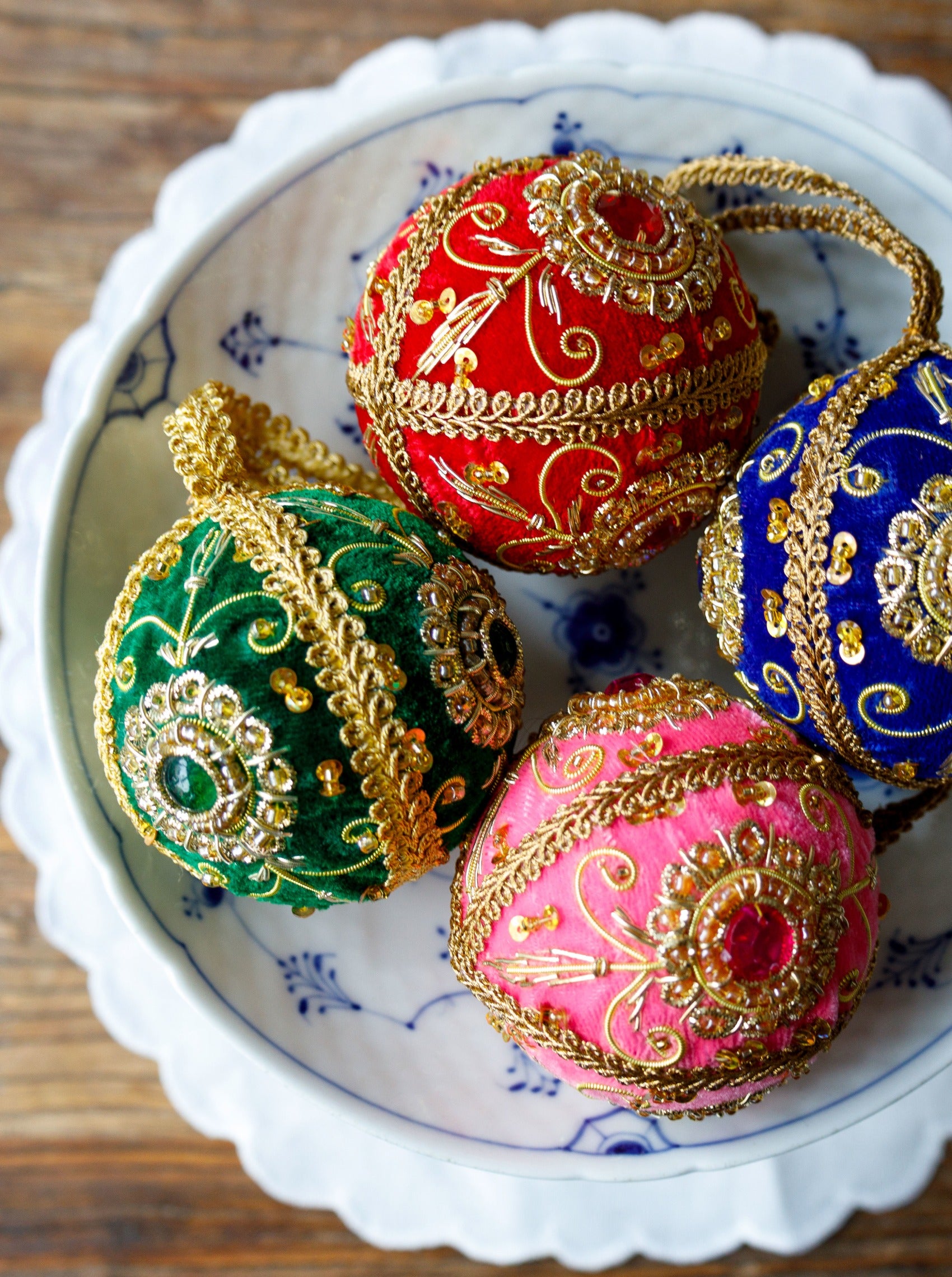 BCVELVET ball christmas ornament - Pink - Black Colour