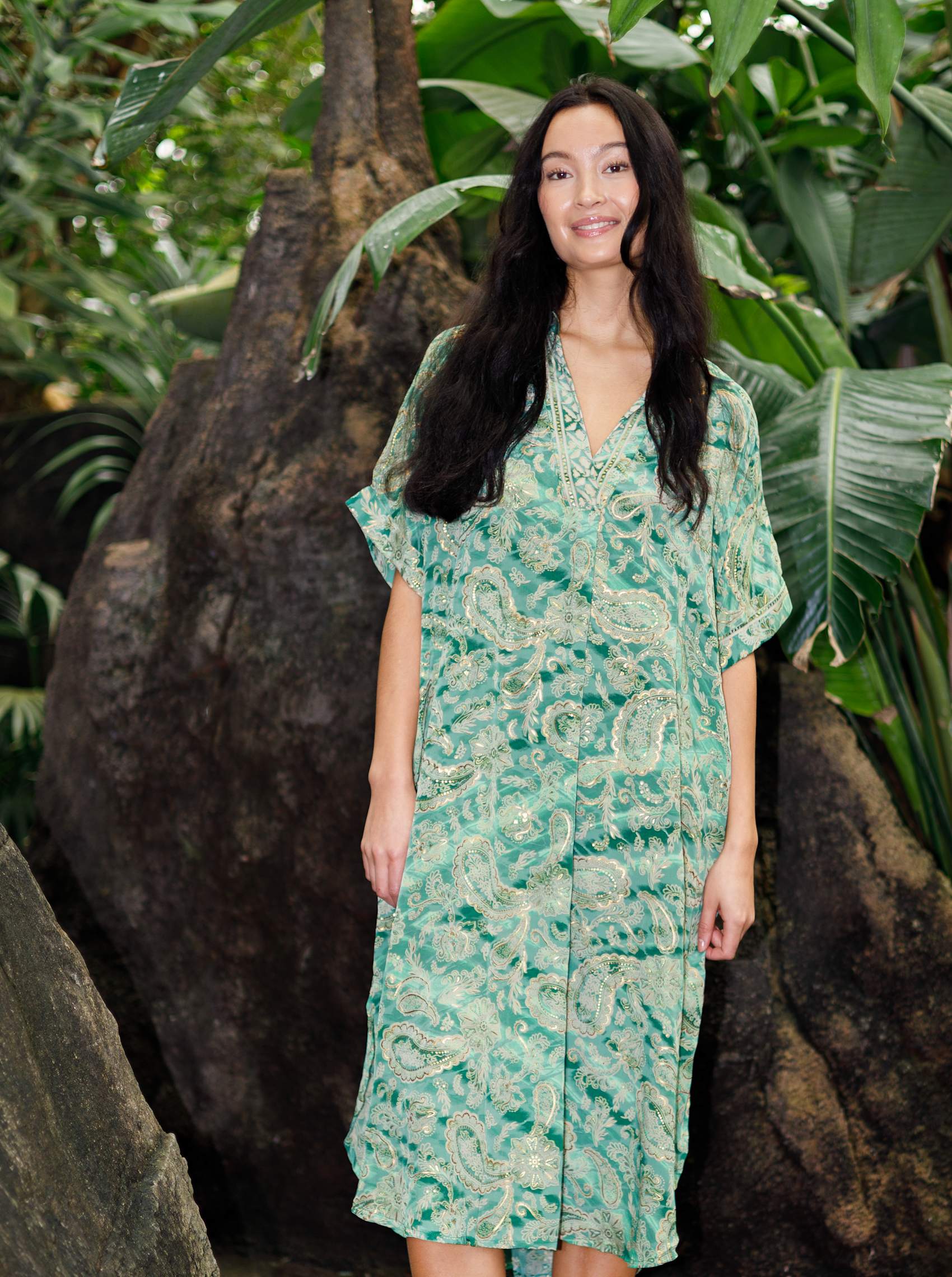 BCLUNA s/s kaftan tunic - Floral Green - Black Colour