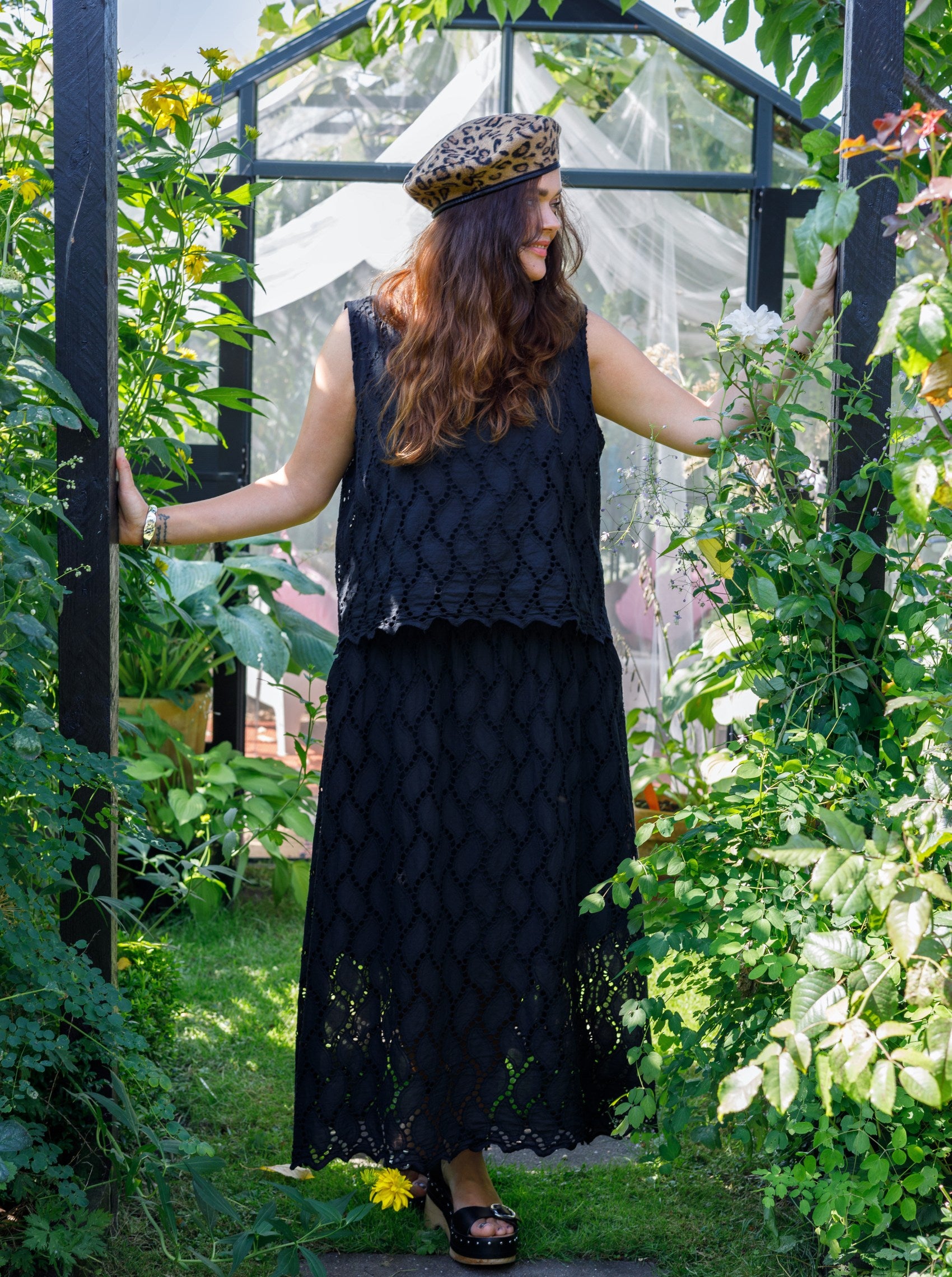 BCFREYA cut out lace top - Black - Black Colour